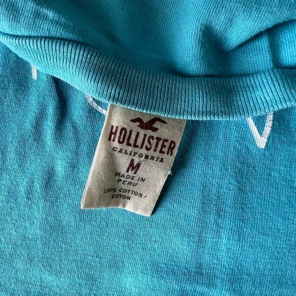 RARE VINTAGE Y2K Circa 2007 100% Cotton Bangin' Brunette Blue Hollister Tshirt - Picture 3 of 3